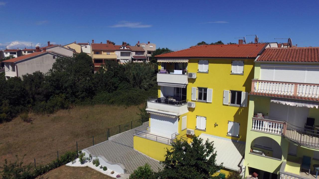 Apartment Marica Pula Exteriör bild