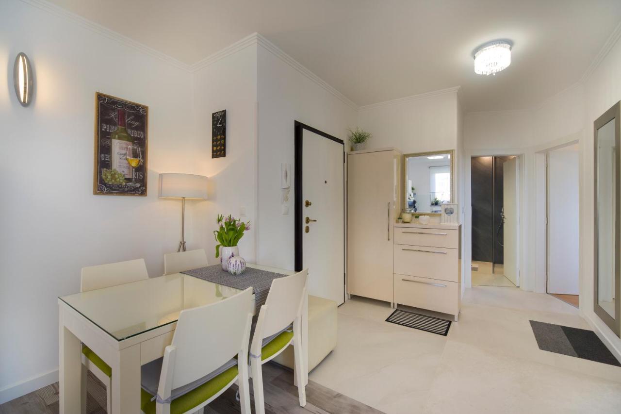 Apartment Marica Pula Exteriör bild